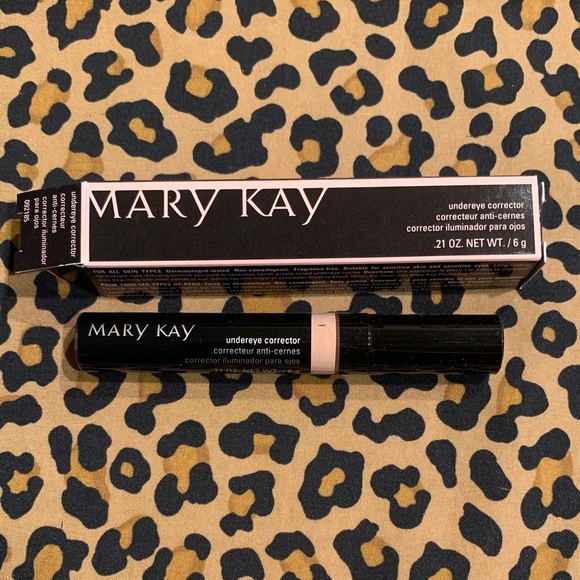 Mary Kay Other - Mary Kay Undereye Corrector
